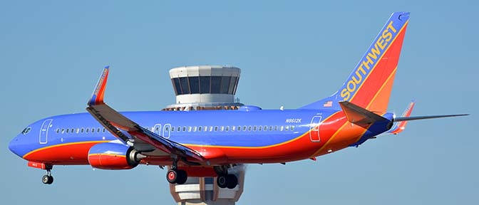 Southwwest Boeing 737-8H4 N8612K, Phoenix Sky Harbor, January 17, 2016